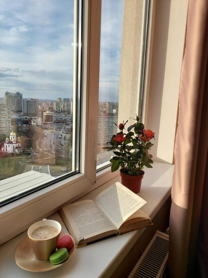 Видовая студия на 22 этаже рядом с м Левобережная Киев Экстерьер фото